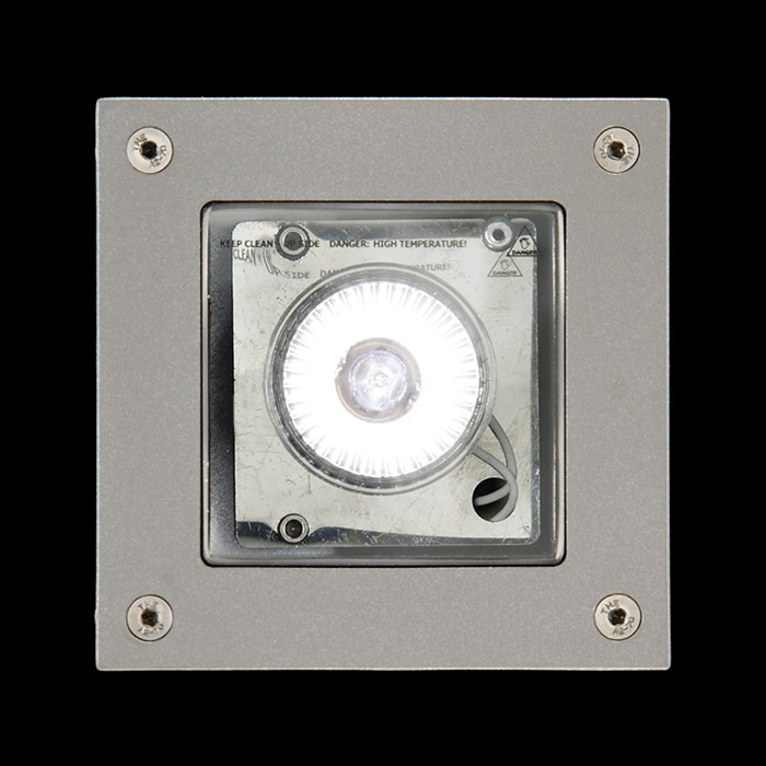 Светильник Ares Bea / Aluminium Frame - Transparent Glass - Adjustable Optic / Grey 663315.6 PS1025936-41157