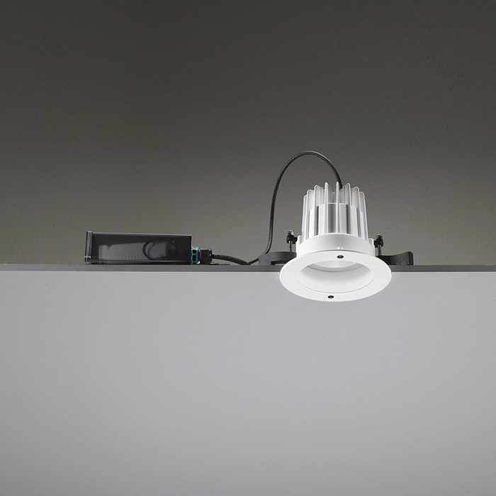 Светильник Ares Leila135 CoB LED / Painted Frame - Wide Beam 40° 536024 PS1026083-34873