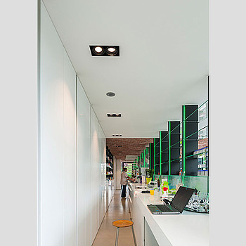 Multiple trimless 2x Modular