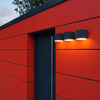 Impact-resistant wall Bega