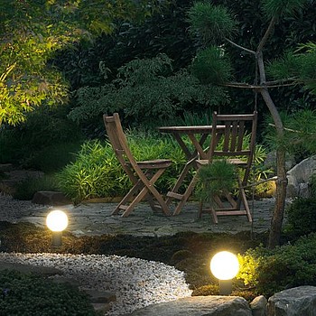 Plug & play LED garden Bega