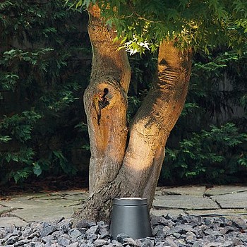 LED portable floodlight symmetrical Bega